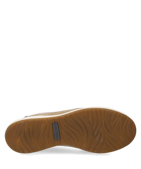Caren 49 - Image 3
