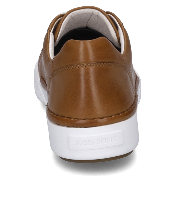Claire 01 - Image 4