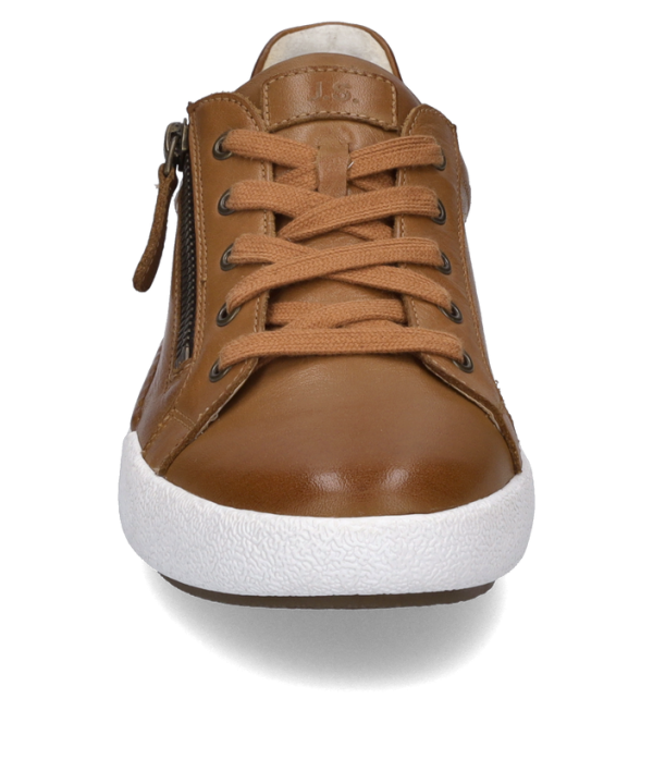 Claire 03 - Image 5