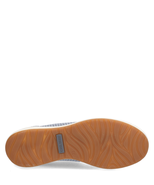 Caren 47 - Image 6