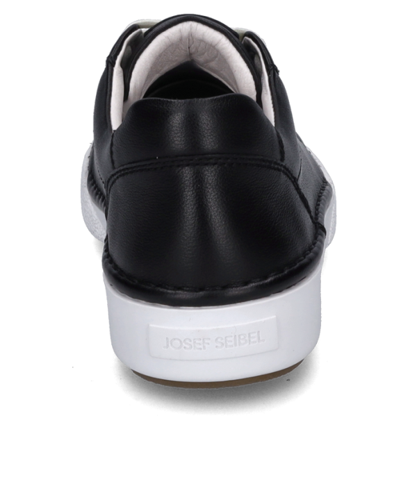 Claire 01 - Image 4