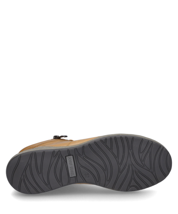 Caren 60 - Image 6