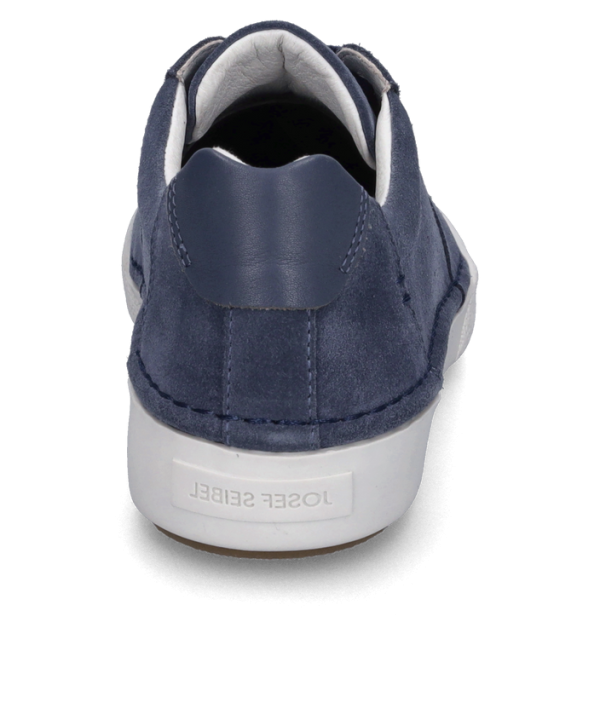 Claire 07 - Image 4