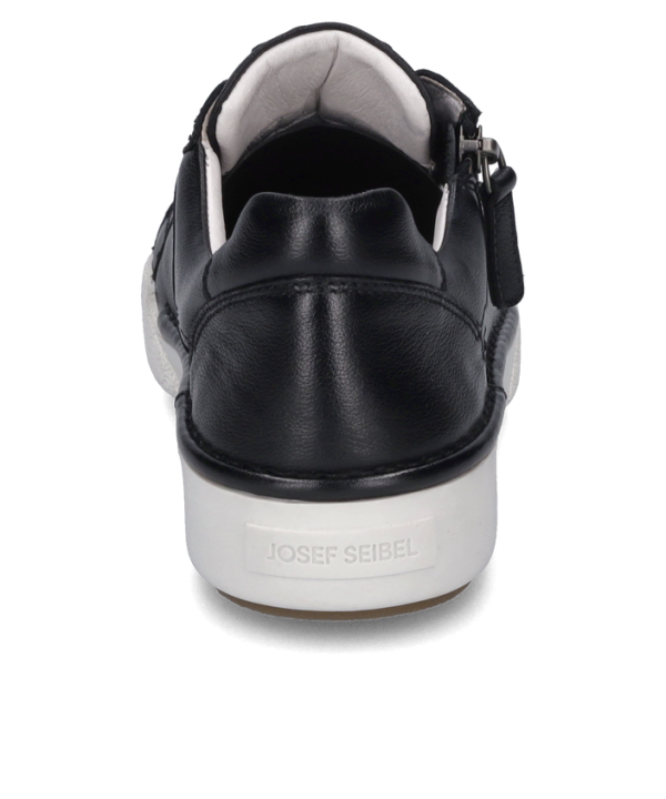 Claire 03 - Image 4
