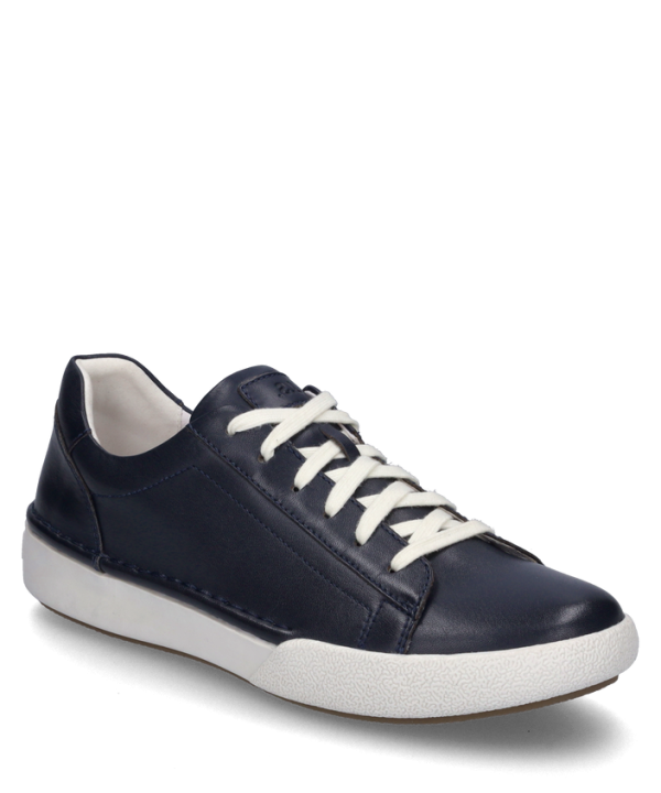 Claire 01 - Image 2