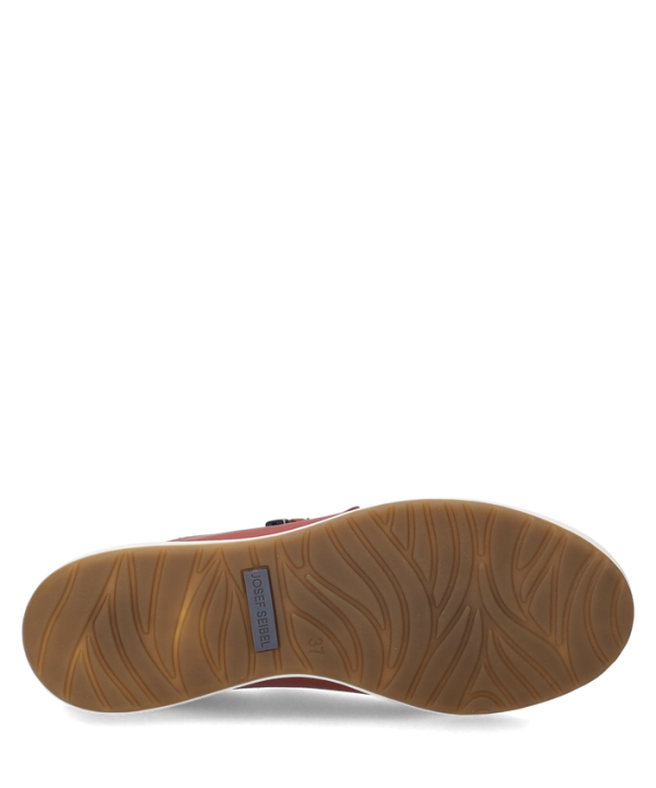 Caren 22 - Image 6