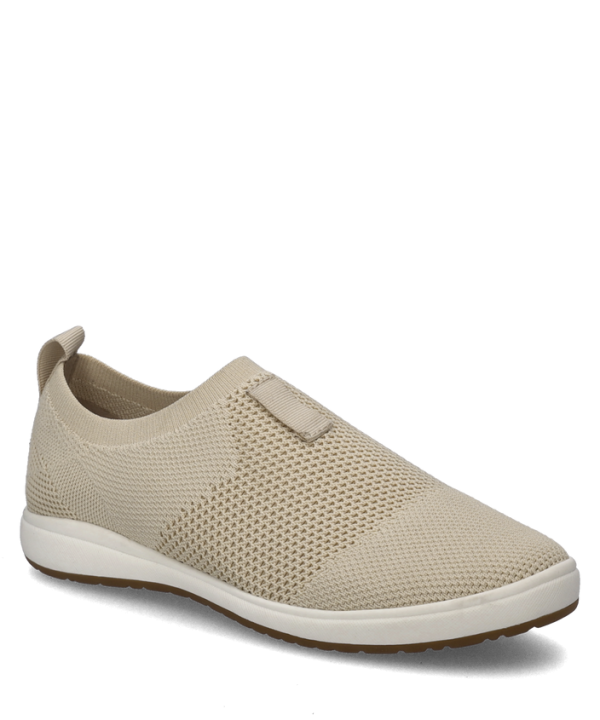 Caren 66 - Image 3