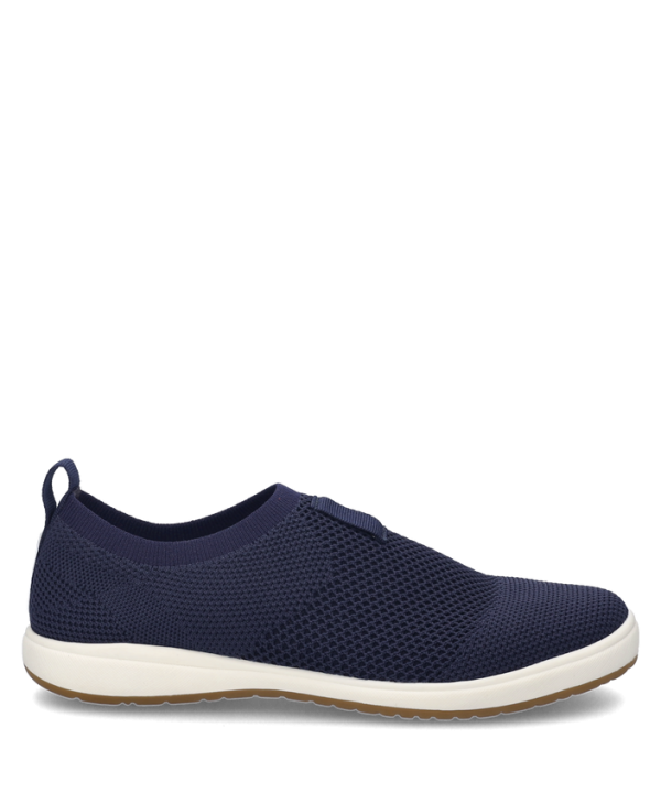 Caren 66 - Image 2