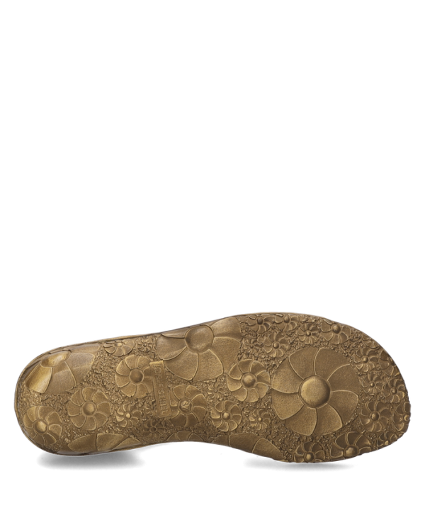Rosalie 03 - Image 6